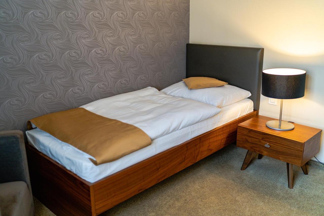 Hotel Vetruse Ústí nad Labem Екстериор снимка