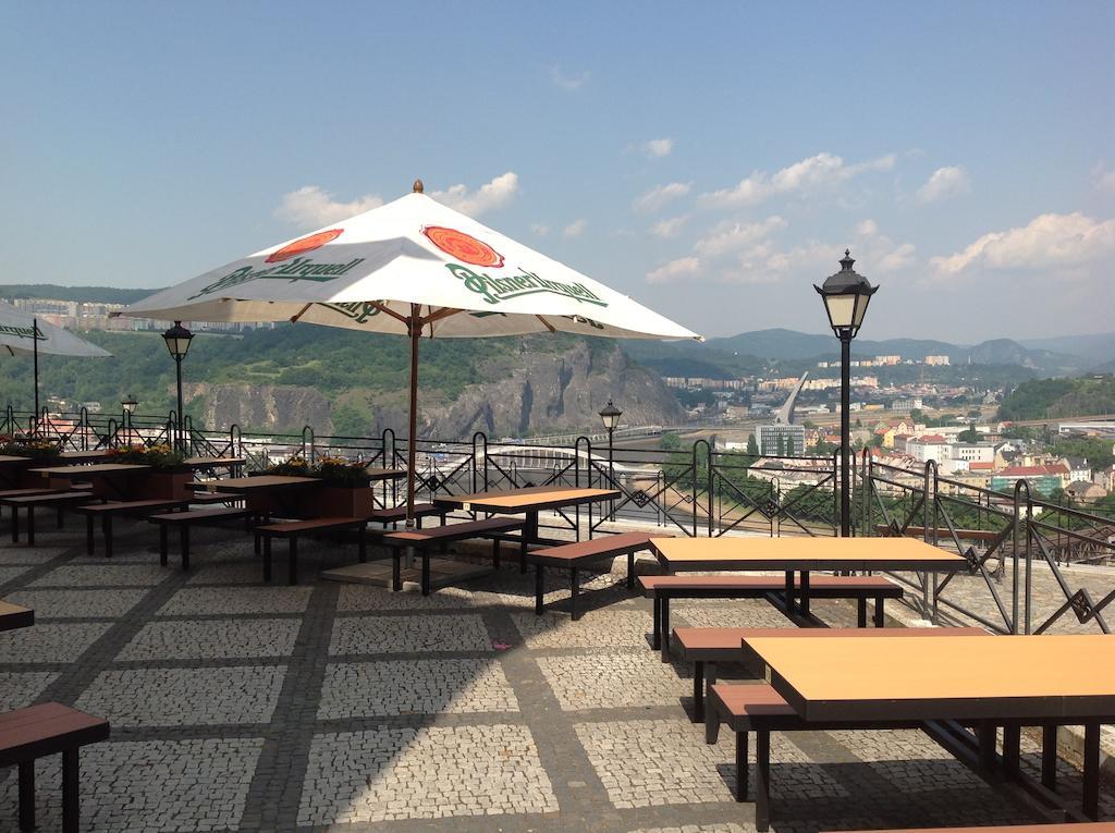 Hotel Vetruse Ústí nad Labem Екстериор снимка